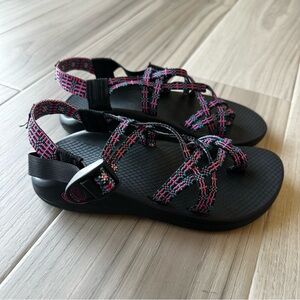 Like New Chaco Sandals